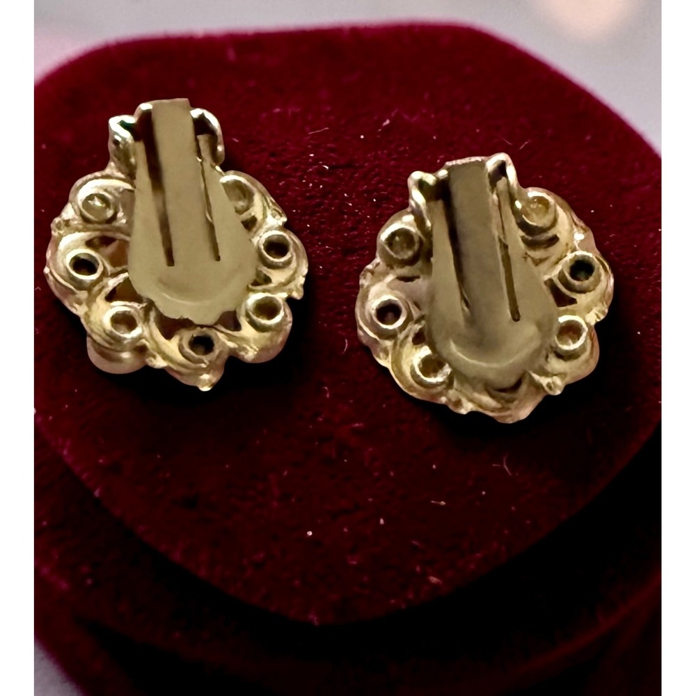 Vintage Blue AB Rhinestone Faux Pearl Gold Tone Clip On Cluster Earrings - Picture 4 of 6
